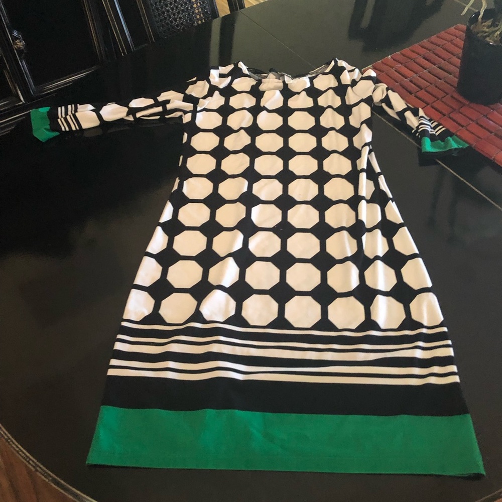 Adorable work/casual dress-  dress up or down.